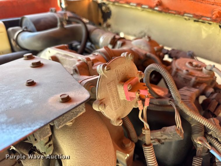 image for item DO2260 2000 JLG 600S boom lift