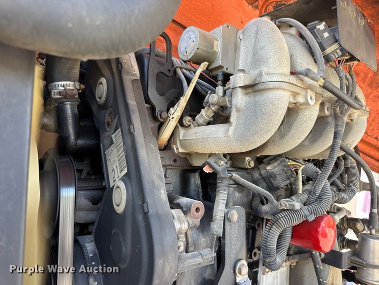 image for item DO2260 2000 JLG 600S boom lift