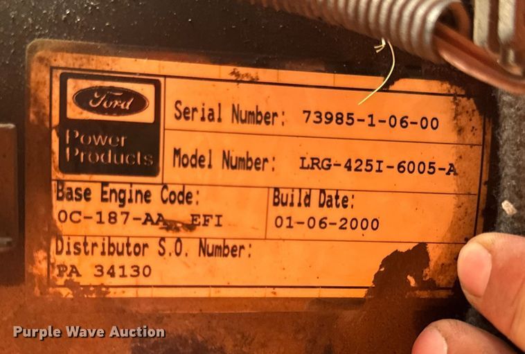 image for item DO2260 2000 JLG 600S boom lift