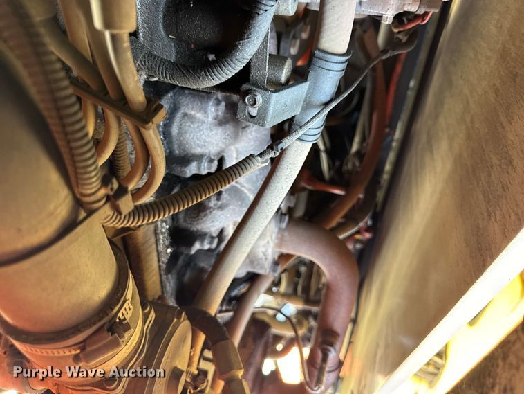 image for item DO2260 2000 JLG 600S boom lift