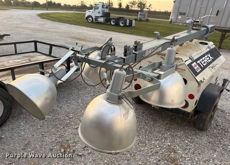 image for item DO2316 2014 Terex RL4 Light Plant