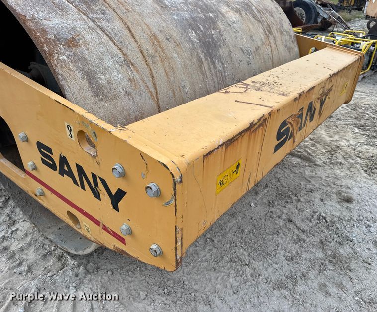 image for item DO2317 Sany SSR120C-8 single drum vibratory roller