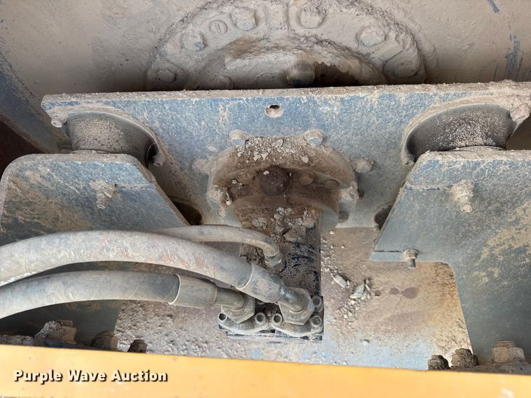 image for item DO2317 Sany SSR120C-8 single drum vibratory roller