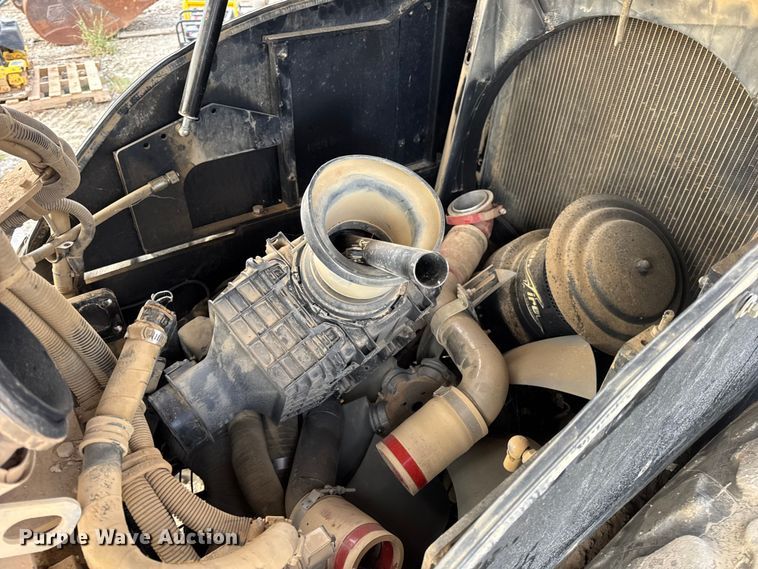 image for item DO2317 Sany SSR120C-8 single drum vibratory roller