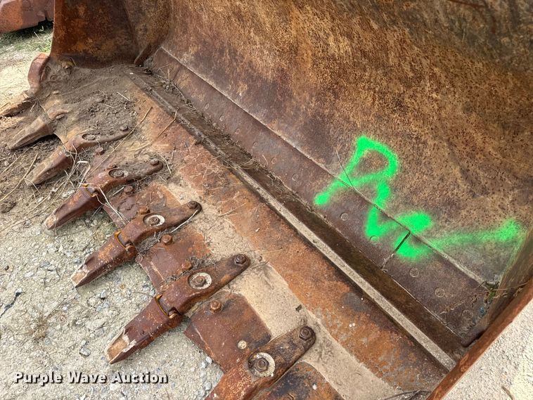 image for item DO2319 2009 Caterpillar 286-0049 track loader four-in-on bucket