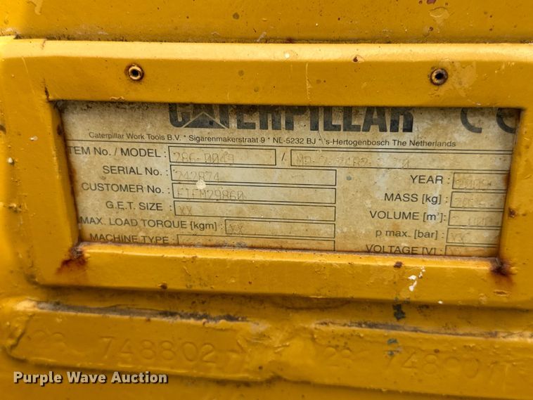 image for item DO2319 2009 Caterpillar 286-0049 track loader four-in-on bucket