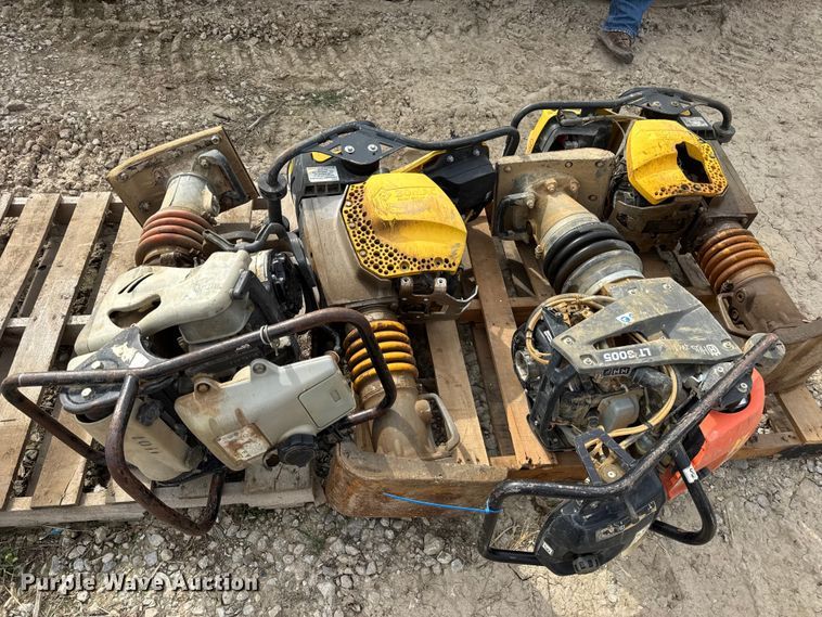 image for item DO2325 (4) plate compactors