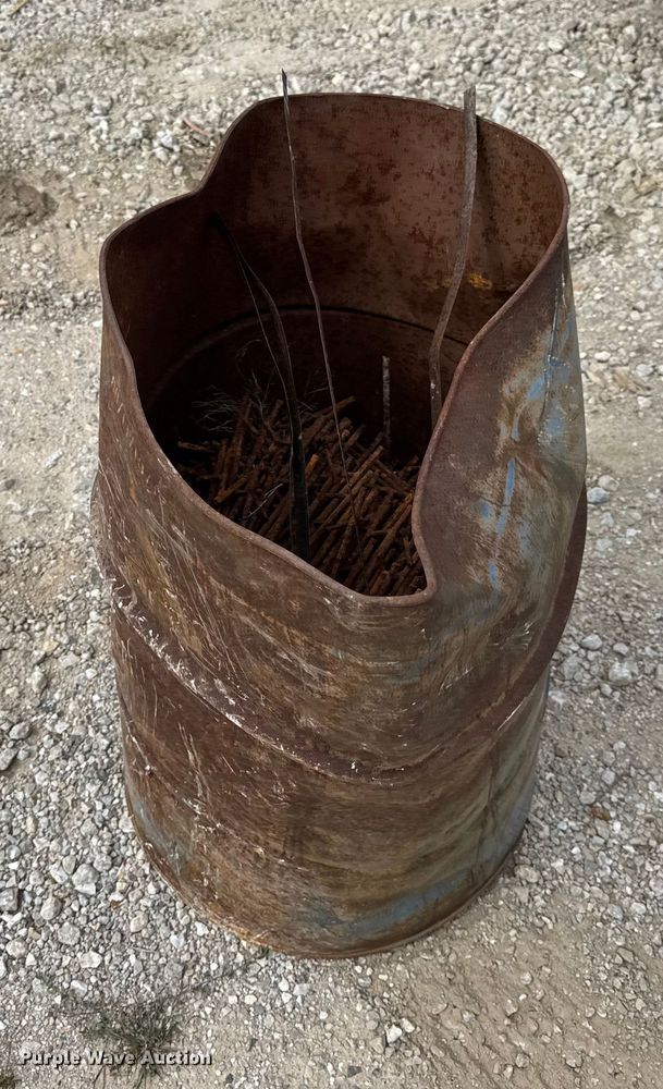 image for item DO2326 Concrete equipment