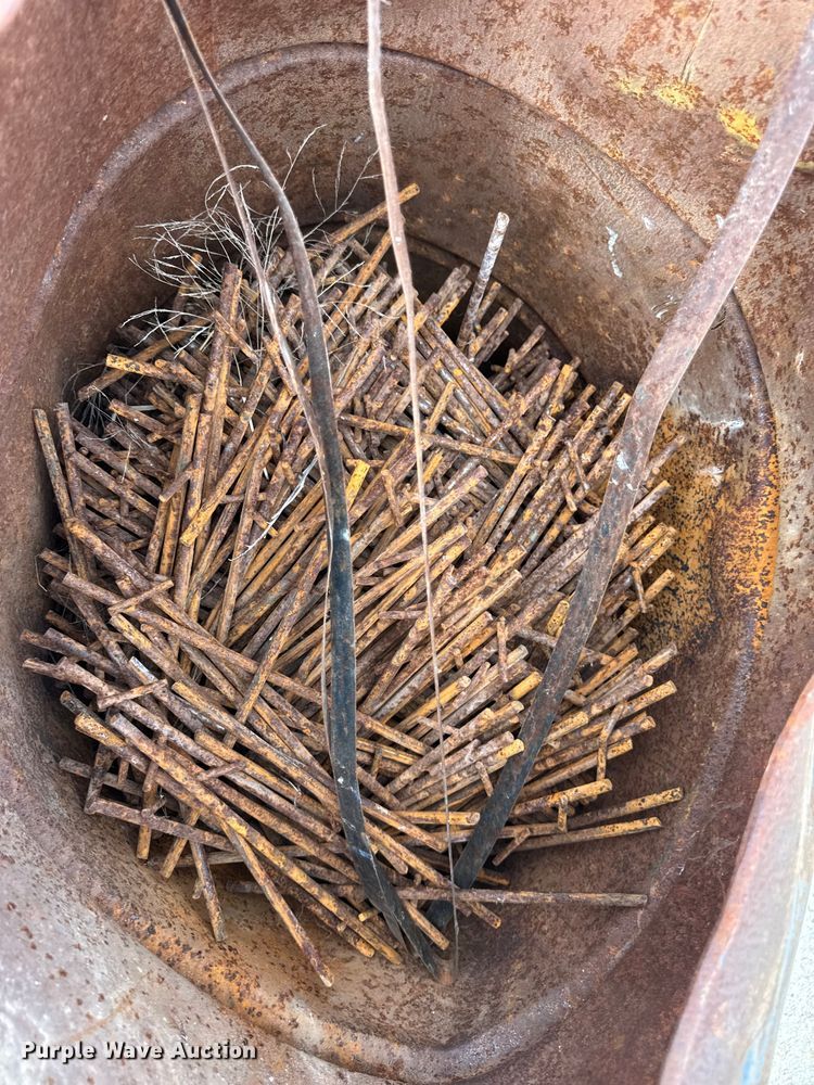 image for item DO2326 Concrete equipment