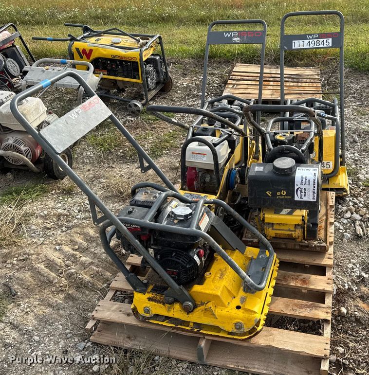 image for item DO2328 (5) plate compactors