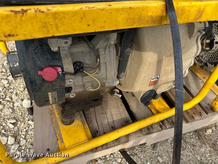 image for item DO2329 (11) pumps