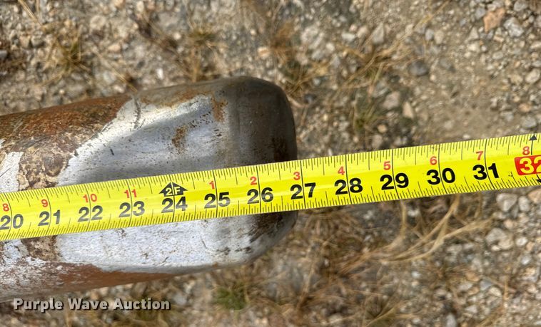 image for item DO2330 2017 Caterpillar H160E S breaker