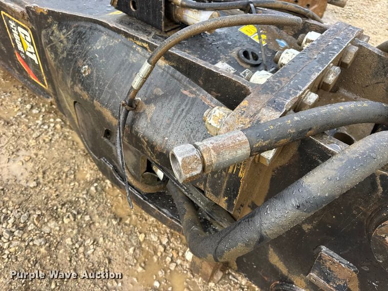 image for item DO2330 2017 Caterpillar H160E S breaker