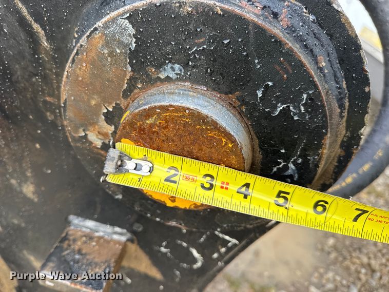 image for item DO2330 2017 Caterpillar H160E S breaker