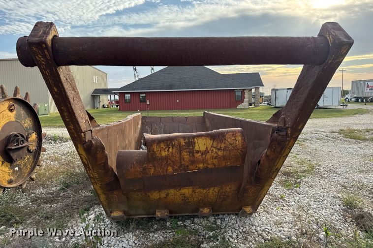 image for item DO2332 Rock box