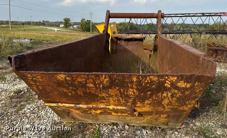 image for item DO2332 Rock box