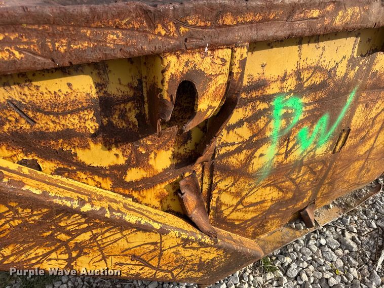 image for item DO2332 Rock box