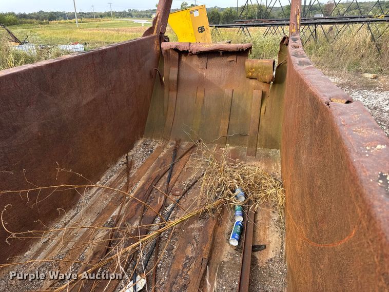 image for item DO2332 Rock box