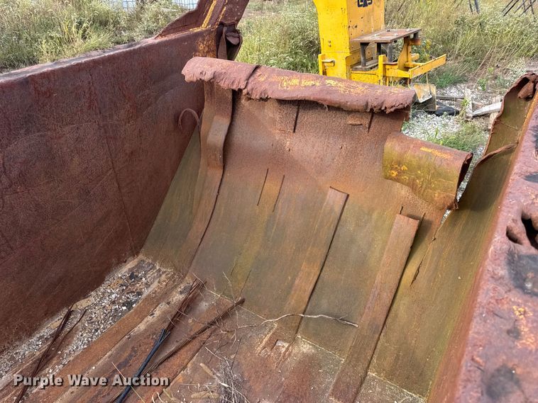 image for item DO2332 Rock box