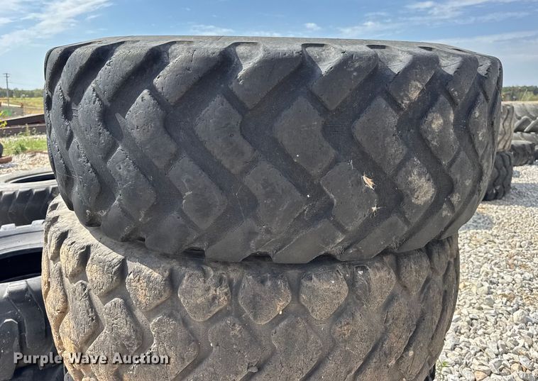 image for item DO2334 (24) tires