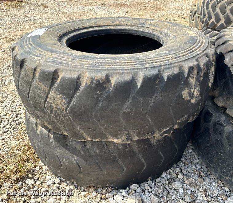 image for item DO2334 (24) tires