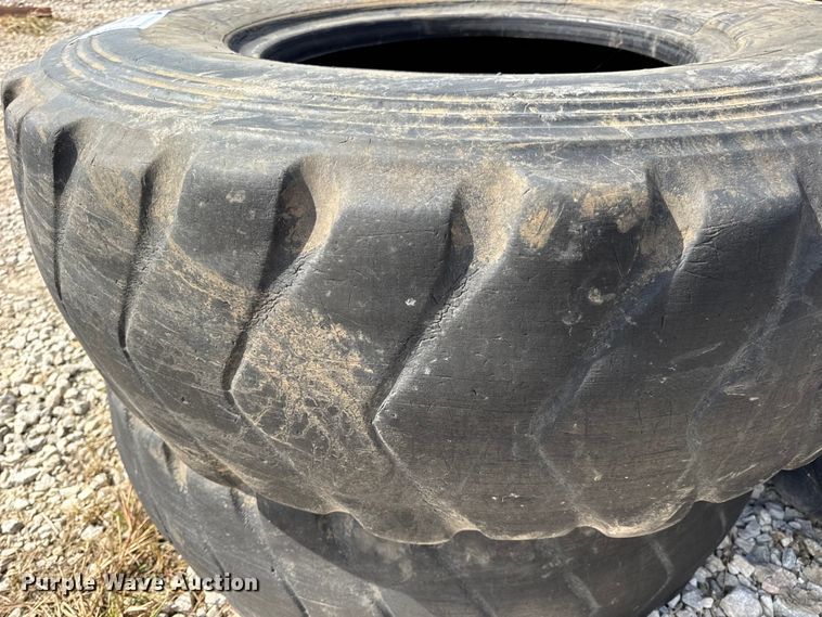 image for item DO2334 (24) tires