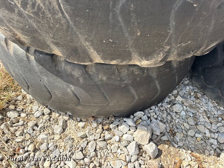 image for item DO2334 (24) tires