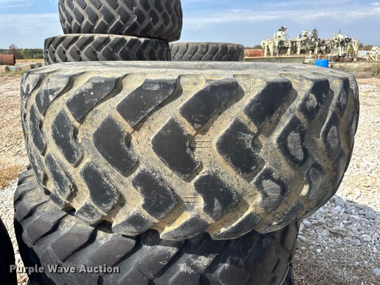 image for item DO2334 (24) tires