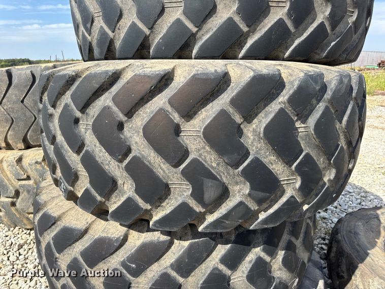 image for item DO2334 (24) tires
