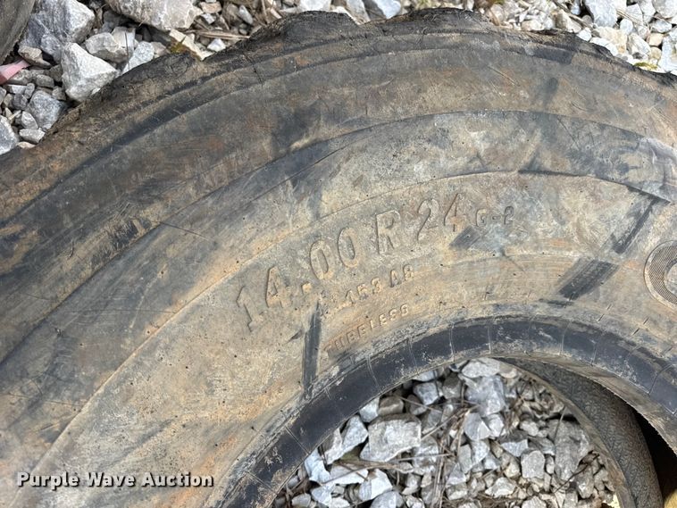 image for item DO2334 (24) tires