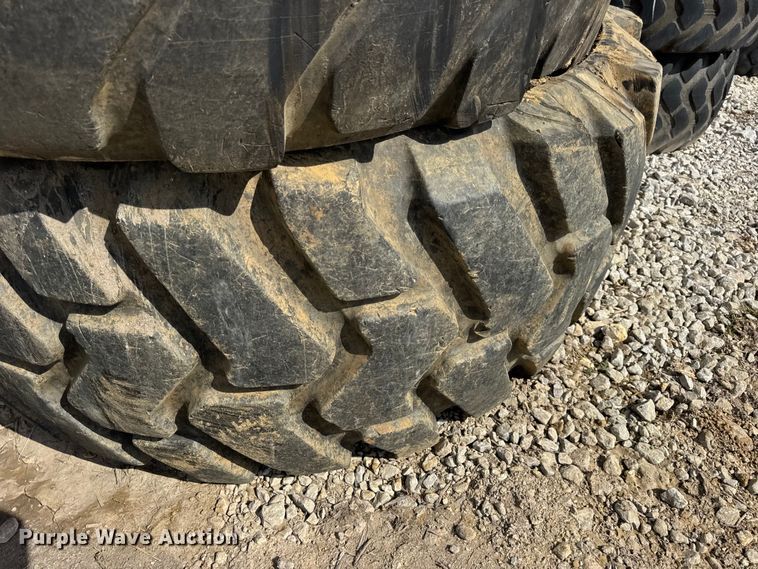image for item DO2334 (24) tires
