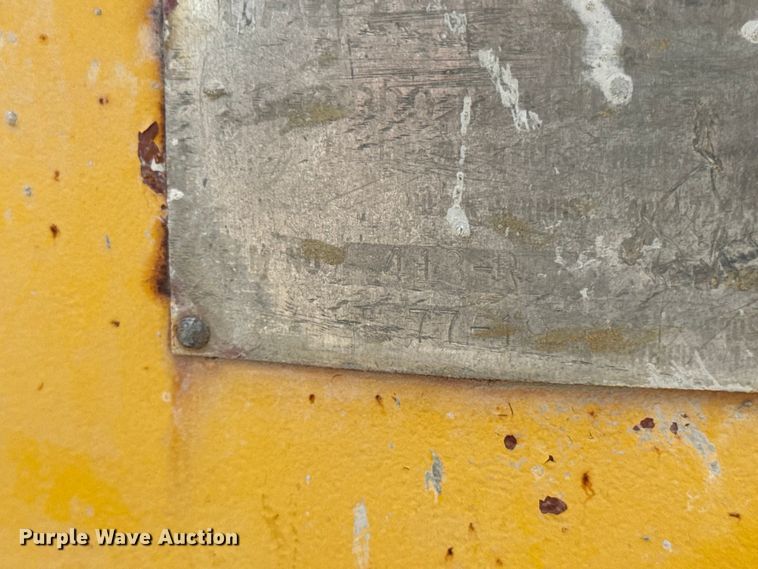 image for item DO2335 (3) Garbro concrete buckets