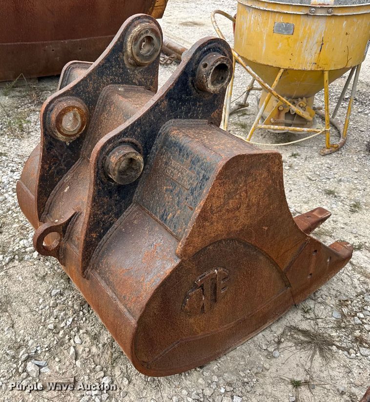 image for item DO2338 TE excavator bucket