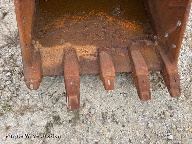 image for item DO2338 TE excavator bucket