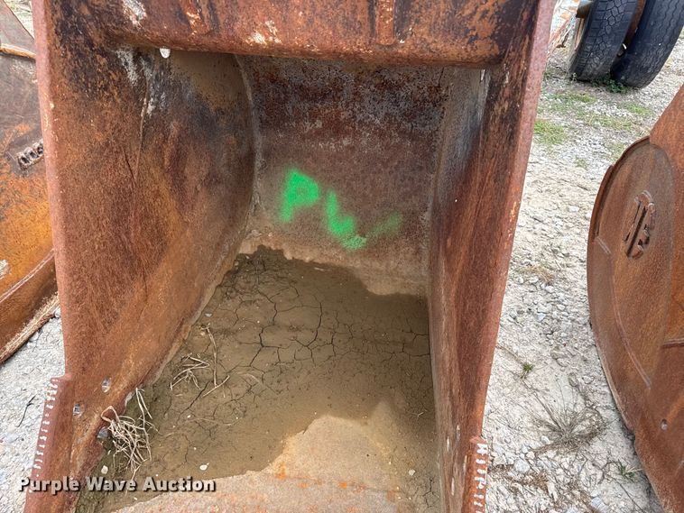 image for item DO2339 Esco excavator bucket