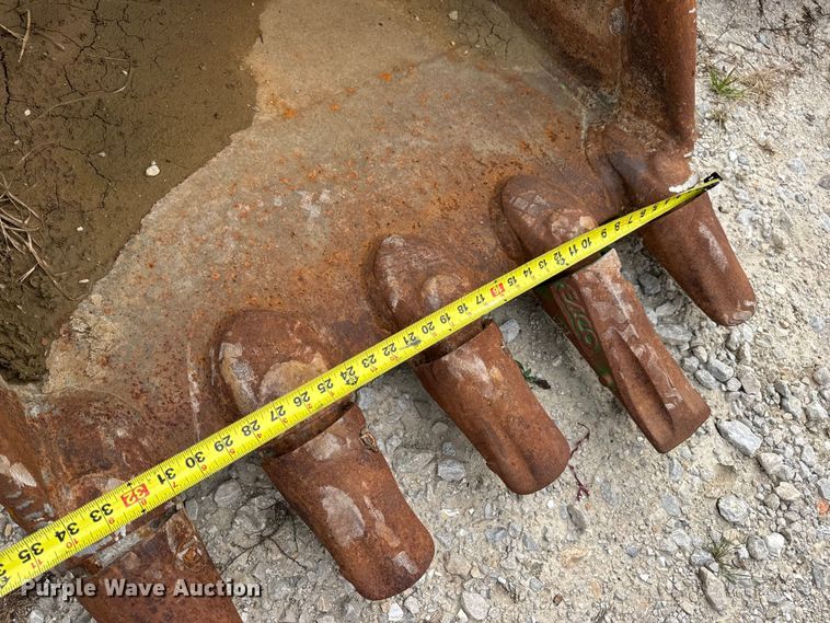 image for item DO2339 Esco excavator bucket