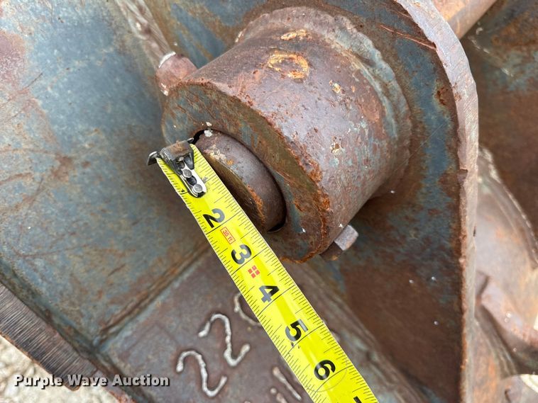 image for item DO2339 Esco excavator bucket