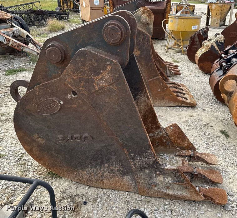 image for item DO2341 Esco excavator bucket