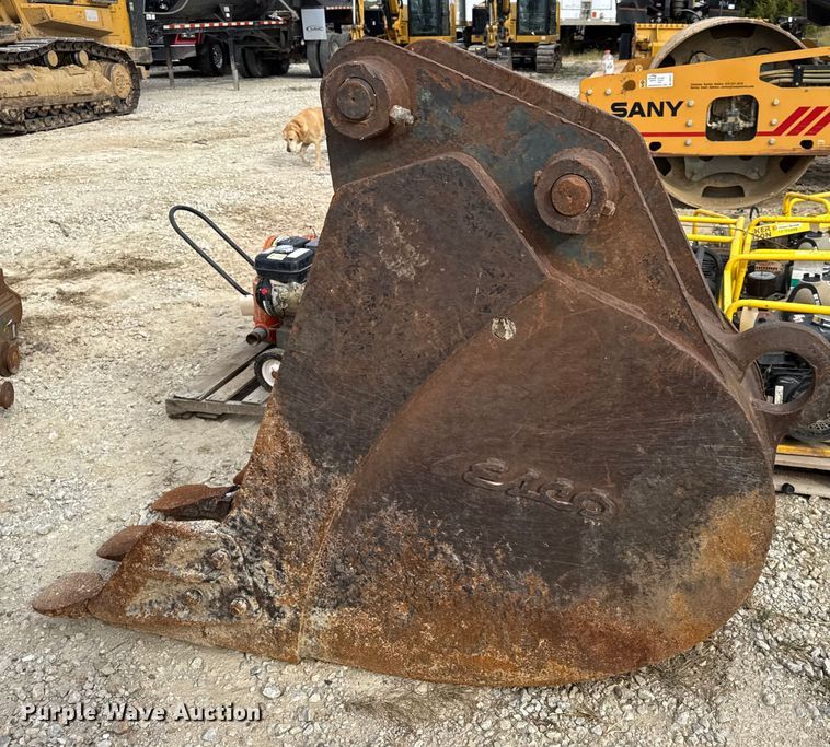 image for item DO2341 Esco excavator bucket