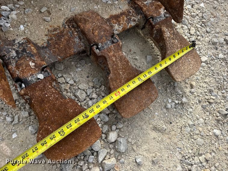 image for item DO2341 Esco excavator bucket