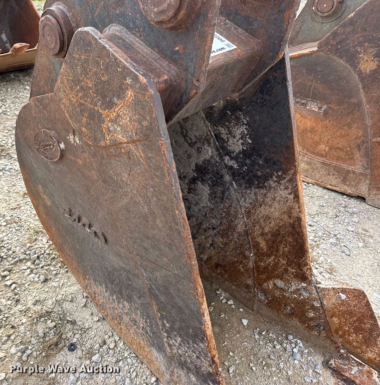 image for item DO2341 Esco excavator bucket
