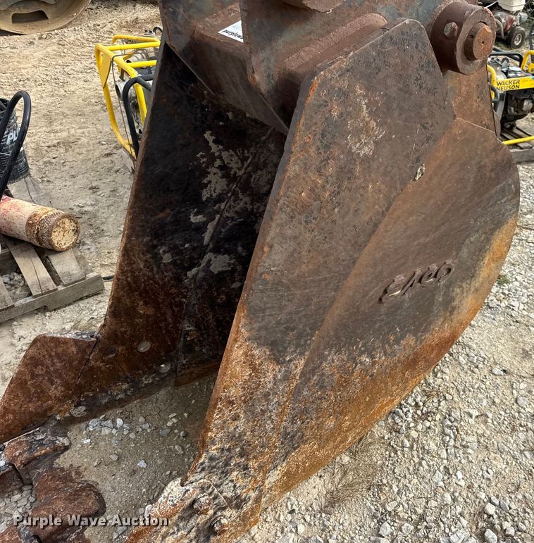 image for item DO2341 Esco excavator bucket