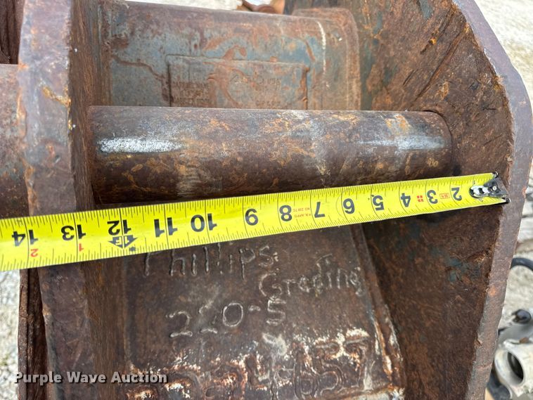 image for item DO2341 Esco excavator bucket