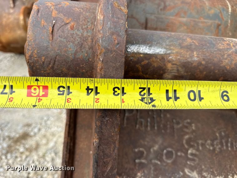 image for item DO2341 Esco excavator bucket