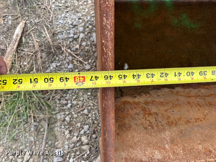 image for item DO2342 Hensley excavator bucket