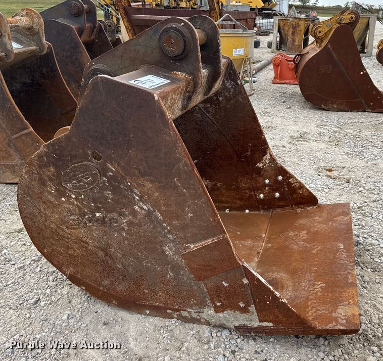 image for item DO2343 Esco excavator bucket