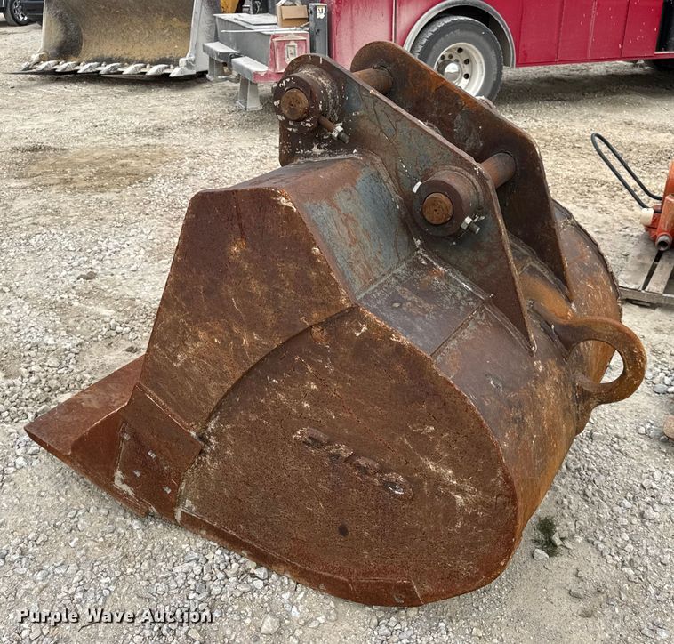 image for item DO2343 Esco excavator bucket