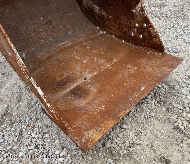 image for item DO2343 Esco excavator bucket