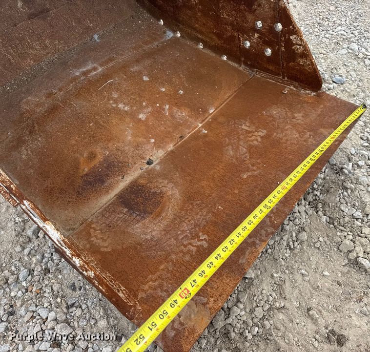 image for item DO2343 Esco excavator bucket