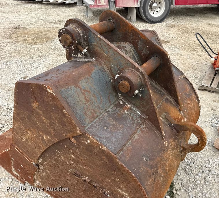 image for item DO2343 Esco excavator bucket